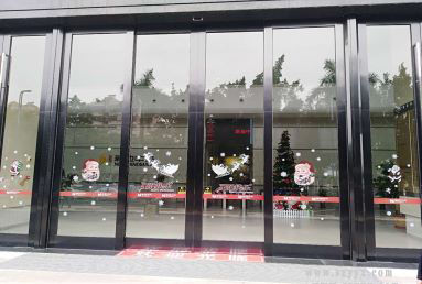 黑色邊框自動草莓污污视频在线观看 黑色邊框自動草莓污污视频在线观看