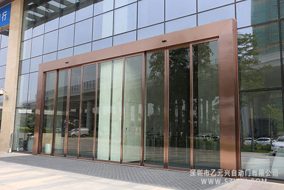 玻璃自動草莓污污视频在线观看